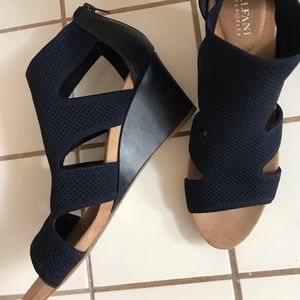 Navy wedge sandals.